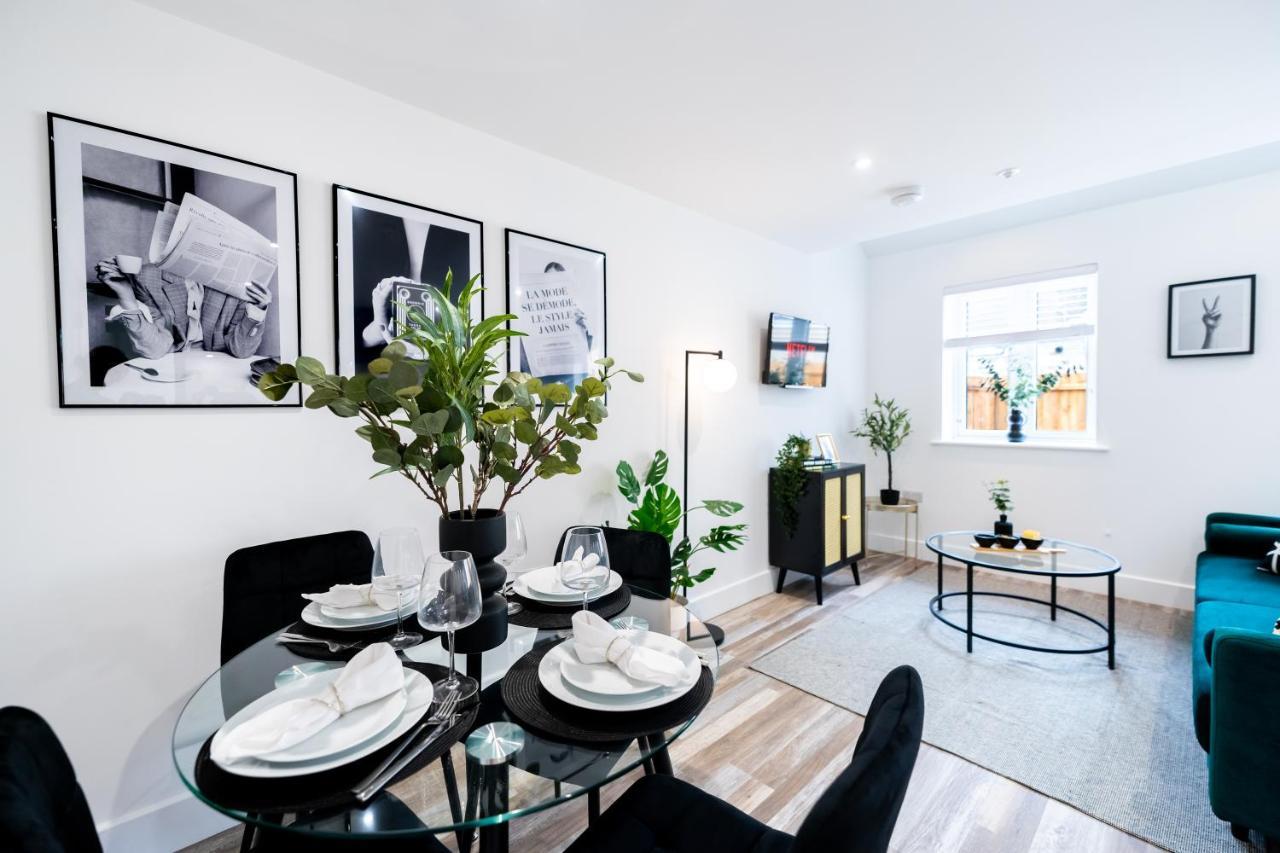 Hosta Group - Prestige 1 Bed Apartment - The Olive Cambridge  Esterno foto